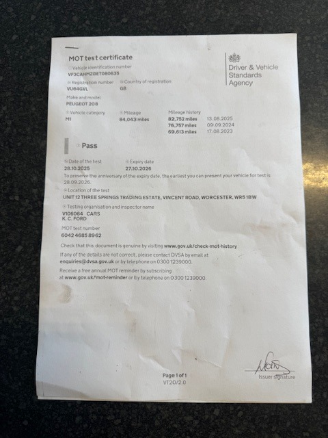 Used Peugeot 208 2014 for sale - 76518256: Photo 26