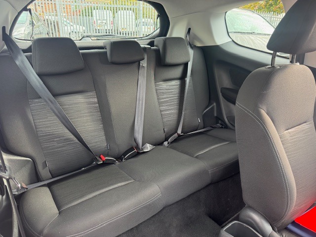 Used Peugeot 208 2014 for sale - 76518256: Photo 9