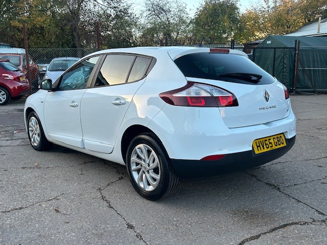 Used Renault Megane 2015 for sale - 76519288: Photo 5