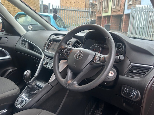 Used Vauxhall Zafira 2017 for sale - 77070850: Photo 10