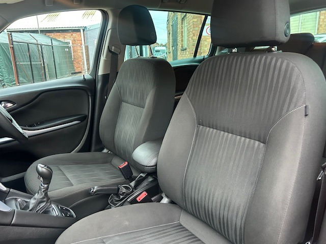 Used Vauxhall Zafira 2017 for sale - 77070850: Photo 24