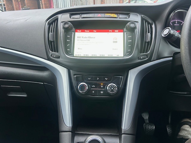 Used Vauxhall Zafira 2017 for sale - 77070850: Photo 31