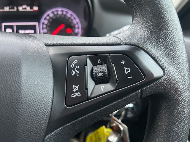 Used Vauxhall Zafira 2017 for sale - 77070850: Photo 33