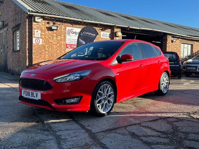 Used Ford Focus 2018 for sale - 77578077: Photo 3