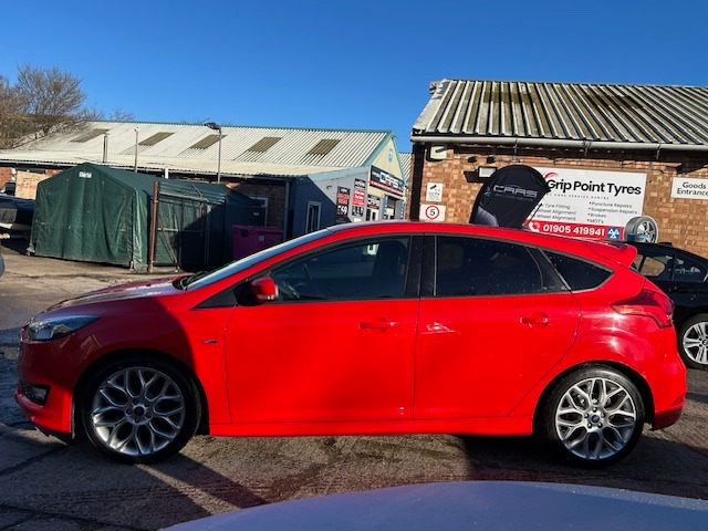 Used Ford Focus 2018 for sale - 77578077: Photo 5