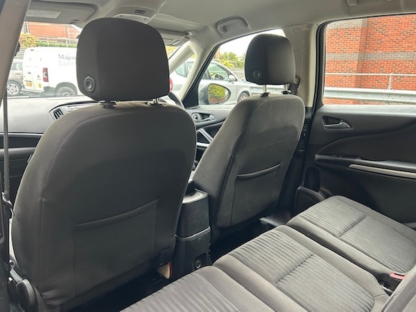 Used Vauxhall Zafira 2017 for sale - 76242626: Photo 18