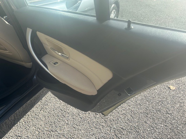 Used BMW 3 Series 2014 for sale - 76344016: Photo 13