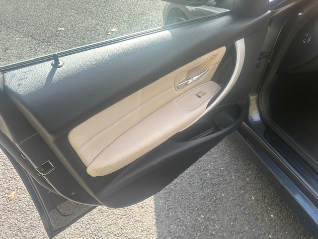 Used BMW 3 Series 2014 for sale - 76344016: Photo 20