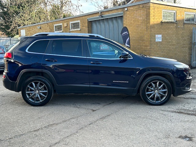 Used Jeep Cherokee 2014 for sale - 77889333: Photo 8