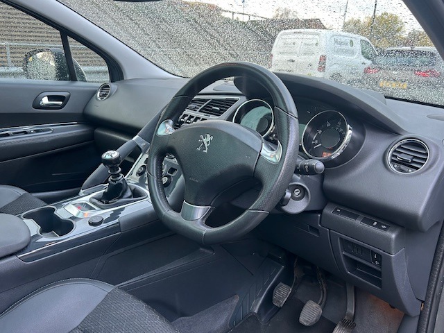 Used Peugeot 3008 2015 for sale - 76322084: Photo 10