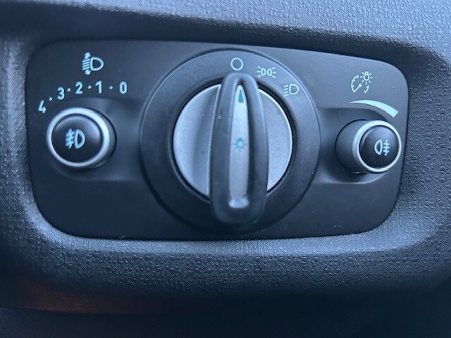 Used Ford Fiesta 2013 for sale - 77310323: Photo 32