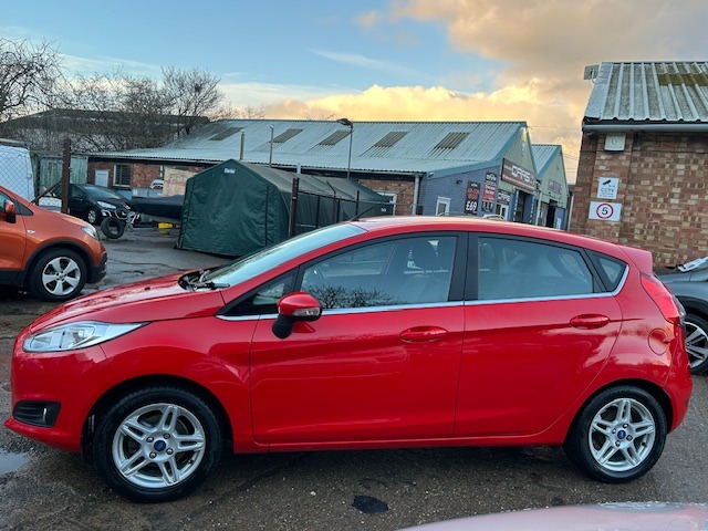 Used Ford Fiesta 2013 for sale - 77310323: Photo 4
