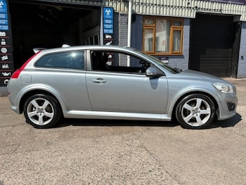 Used Volvo C30 2009 for sale - 79543835: Photo