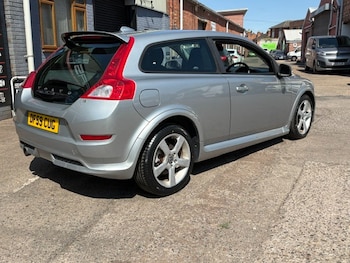 Used Volvo C30 2009 for sale - 79543835: Photo