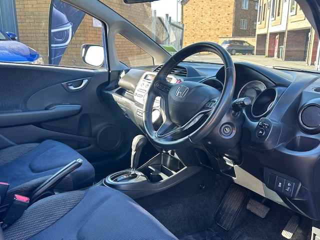 Used Honda Jazz 2013 for sale - 77945513: Photo 13