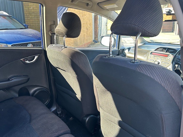 Used Honda Jazz 2013 for sale - 77945513: Photo 16