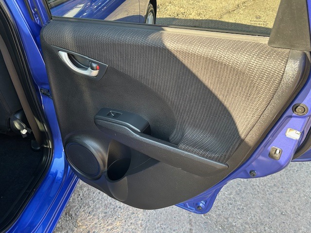 Used Honda Jazz 2013 for sale - 77945513: Photo 18