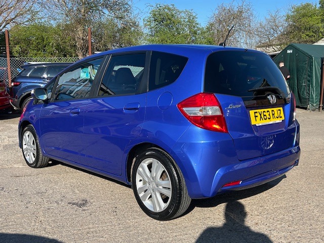 Used Honda Jazz 2013 for sale - 77945513: Photo 5