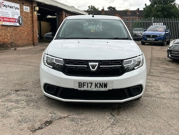 Used Dacia Sandero 2017 for sale - 78605973: Photo