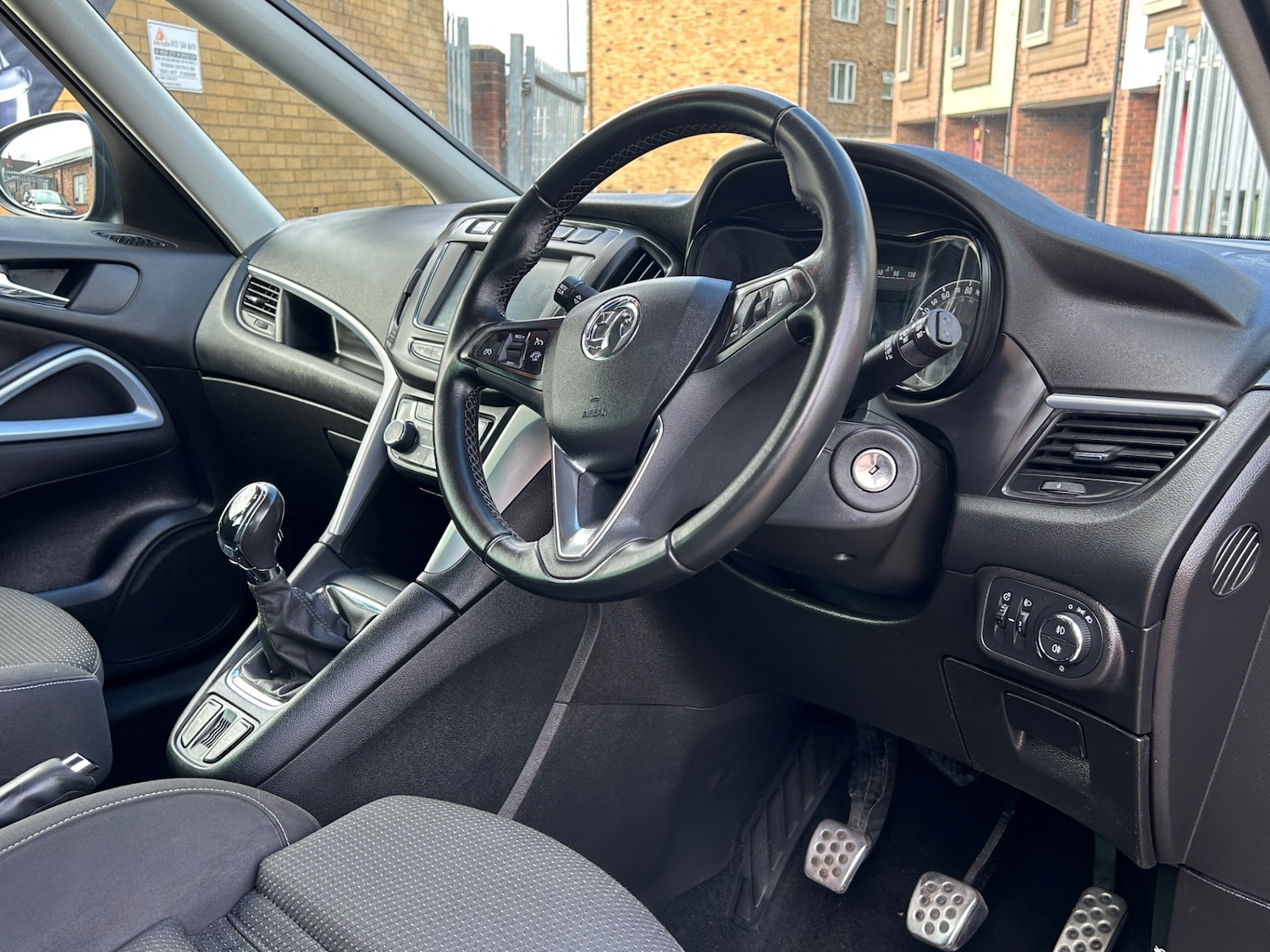 Used Vauxhall Zafira 2017 for sale - 78122759: Photo 13