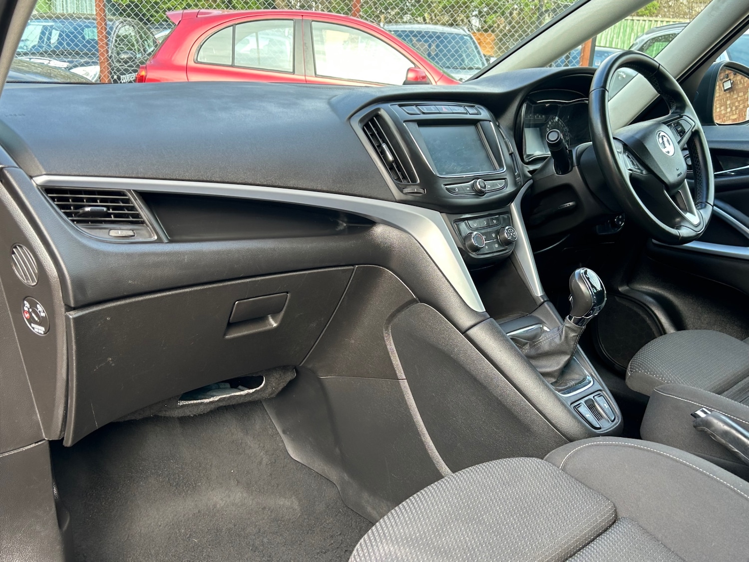 Used Vauxhall Zafira 2017 for sale - 78122759: Photo 26