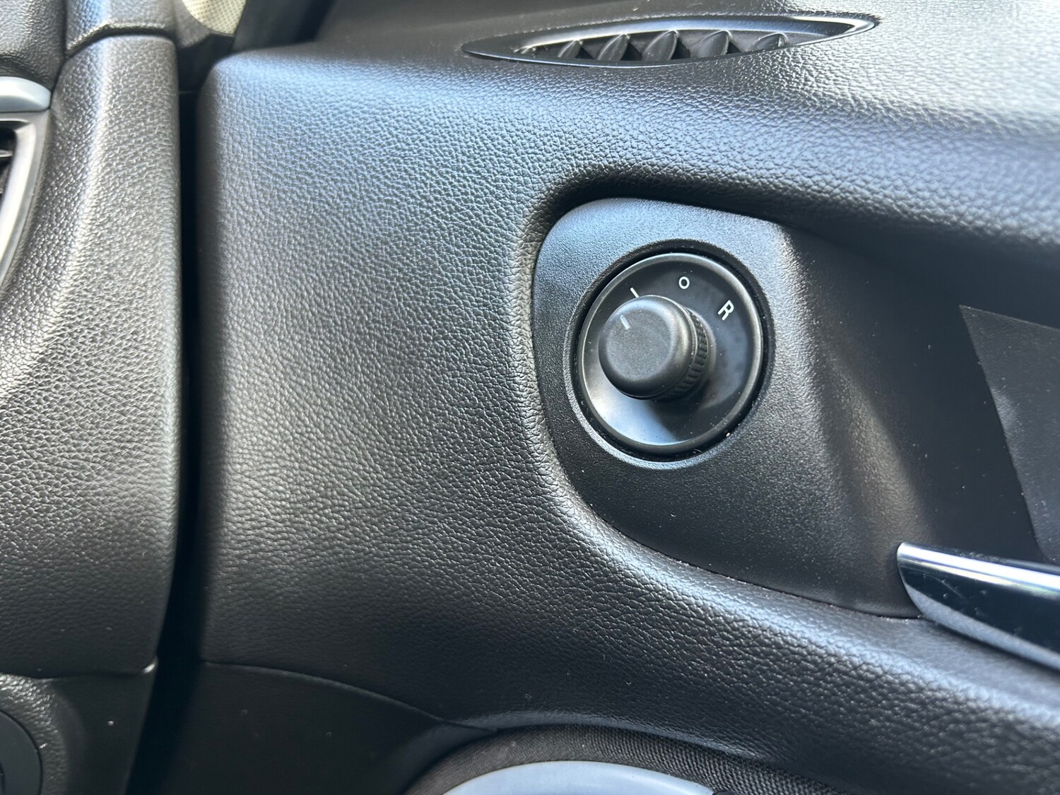 Used Vauxhall Zafira 2017 for sale - 78122759: Photo 37