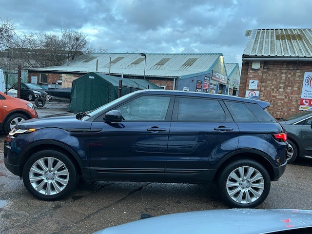 Used Land Rover Range Rover Evoque 2017 for sale - 77310342: Photo 4