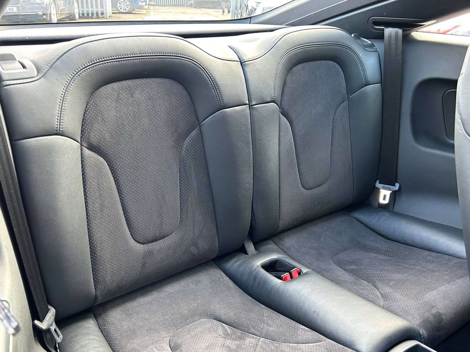 Used Audi TT 2010 for sale - 77707356: Photo 15