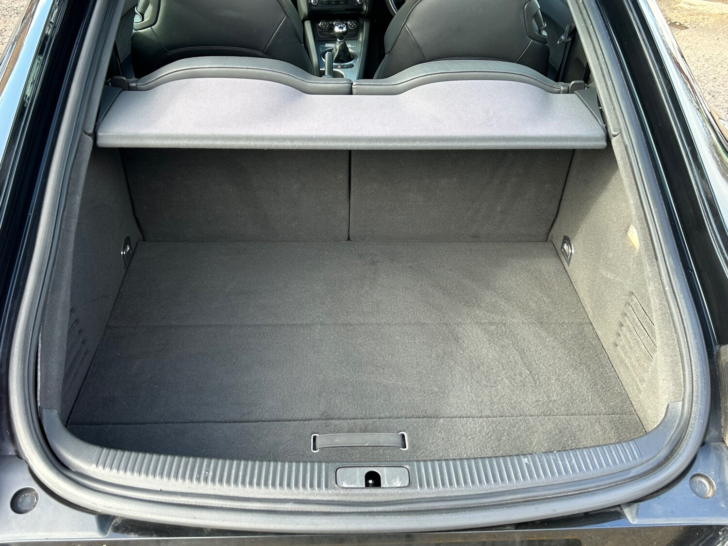 Used Audi TT 2010 for sale - 77707356: Photo 16