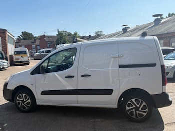Used Peugeot Partner 2016 for sale - 79543834: Photo