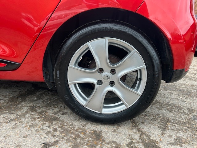 Used Renault Clio 2013 for sale - 77490829: Photo 11