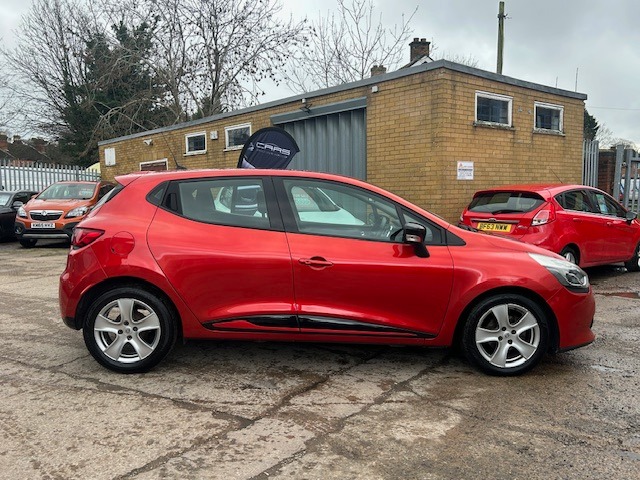 Used Renault Clio 2013 for sale - 77490829: Photo 8