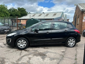 Used Peugeot 308 2013 for sale - 78777334: Photo