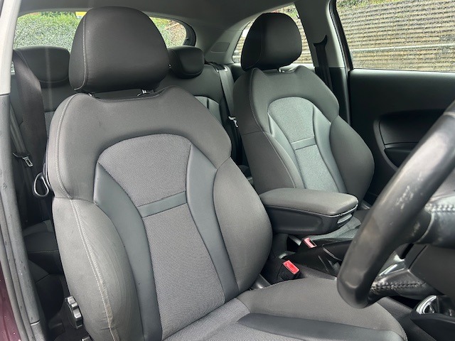 Used Audi A1 2011 for sale - 76355690: Photo 11