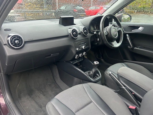 Used Audi A1 2011 for sale - 76355690: Photo 15