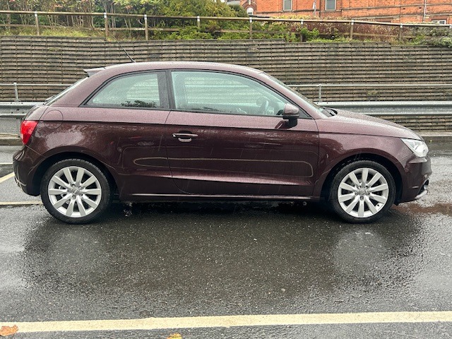 Used Audi A1 2011 for sale - 76355690: Photo 8