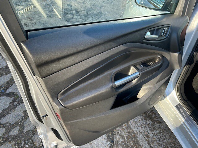 Used Ford Kuga 2015 for sale - 77577941: Photo 25