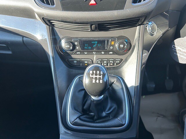 Used Ford Kuga 2015 for sale - 77577941: Photo 33