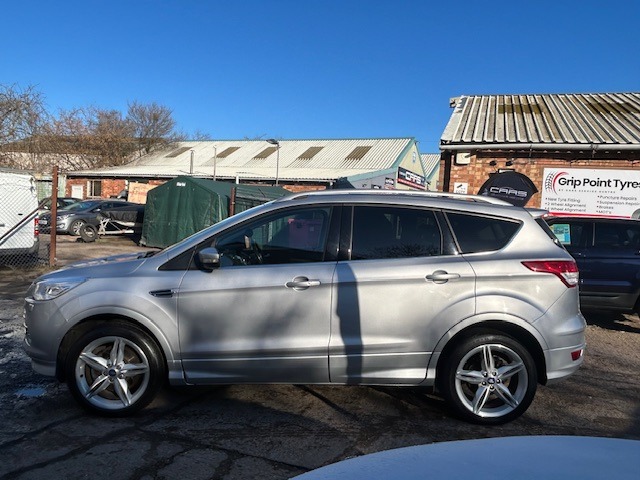 Used Ford Kuga 2015 for sale - 77577941: Photo 4