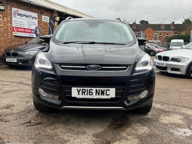 Used Ford Kuga 2016 for sale - 77916224: Photo 2