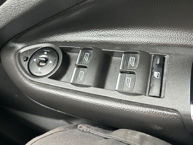 Used Ford Kuga 2016 for sale - 77916224: Photo 38