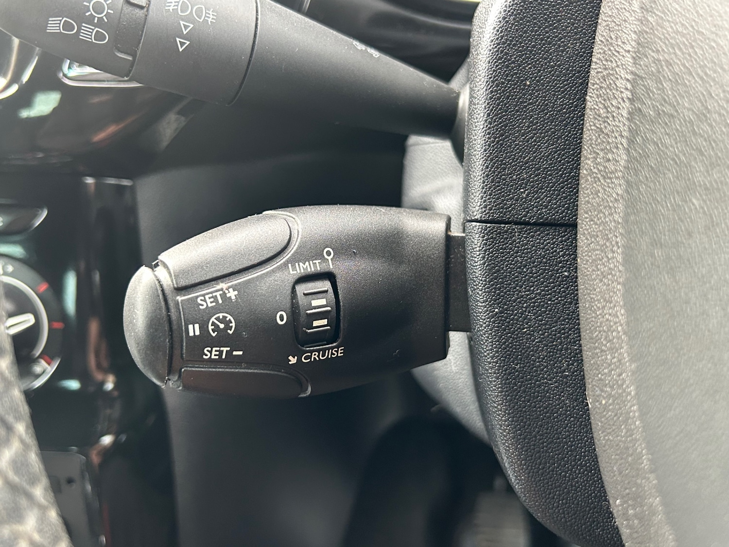 Used Citroen DS3 2013 for sale - 77632668: Photo 29