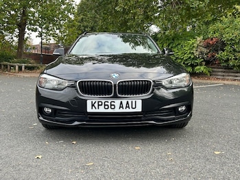 Used BMW 3 Series 2016 for sale - 76079495: Photo