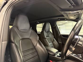 Used Porsche Cayenne 2019 for sale - 79675818: Photo