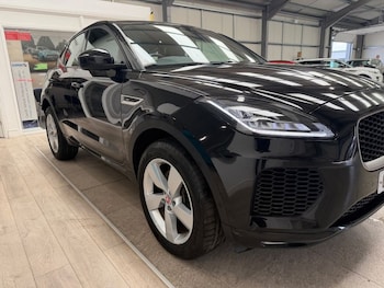 Used Jaguar E-Pace 2018 for sale - 79265428: Photo