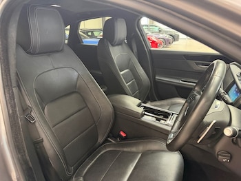 Used Jaguar XF 2020 for sale - 79562709: Photo