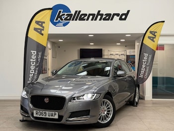 Used Jaguar XF 2019 for sale - 79438075: Photo