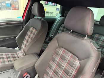 Used Volkswagen Golf 2018 for sale - 79470446: Photo