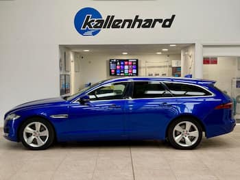 Used Jaguar XF 2019 for sale - 79675427: Photo