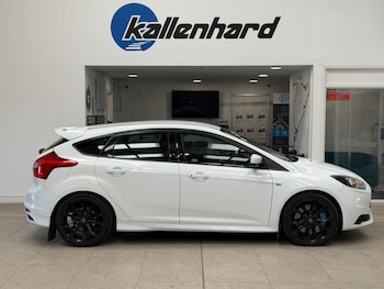 Used Ford Focus 2014 for sale - 79550774: Photo